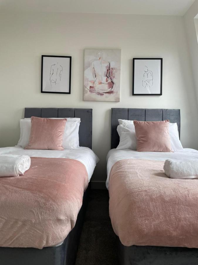 Premier Suite- Bedford City Centre With Free Gym & Parking Exterior foto