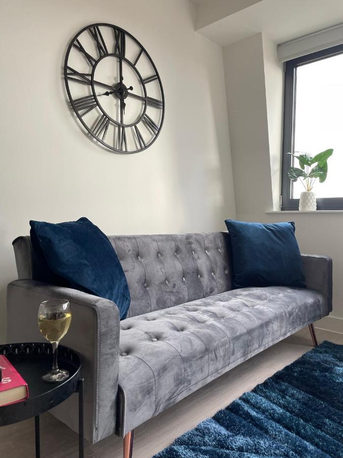 Premier Suite- Bedford City Centre With Free Gym & Parking Exterior foto